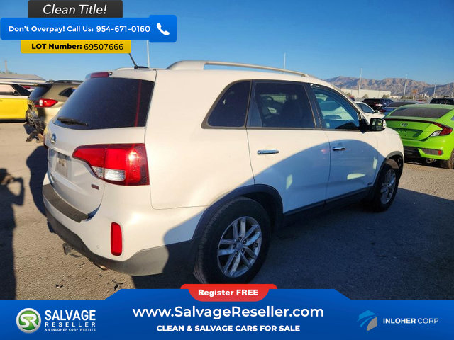 Used 2014 Kia Sorento LX w/ LX V6 Convenience Package AWD/4WD image 4
