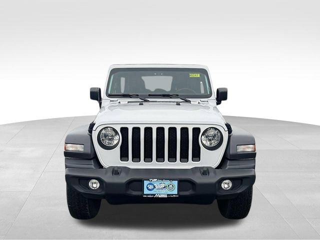 Used 2022 Jeep Wrangler Unlimited Sport AWD/4WD image 3