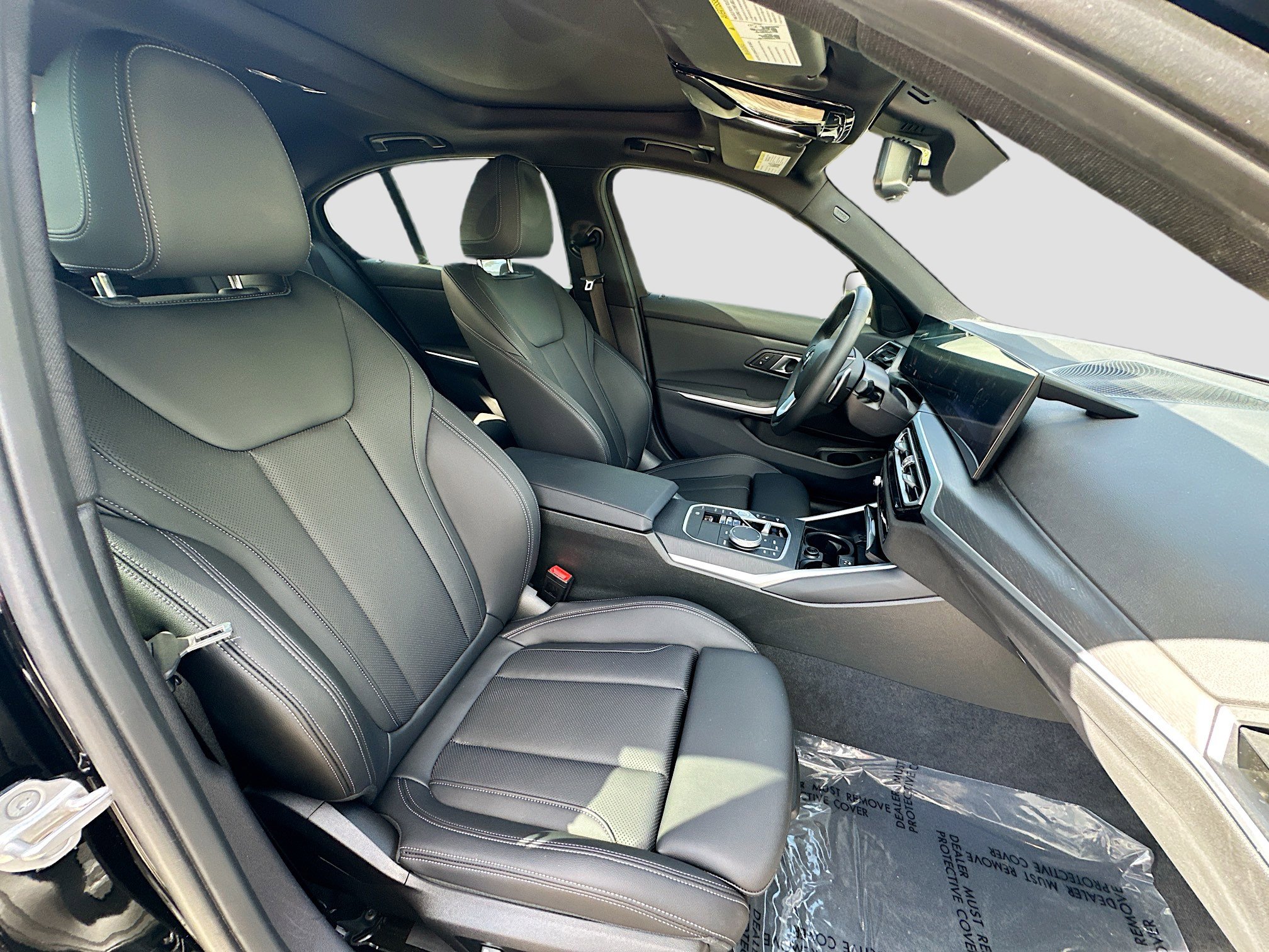 Certified 2024 BMW 330i Sedan w/ Convenience Package image 34