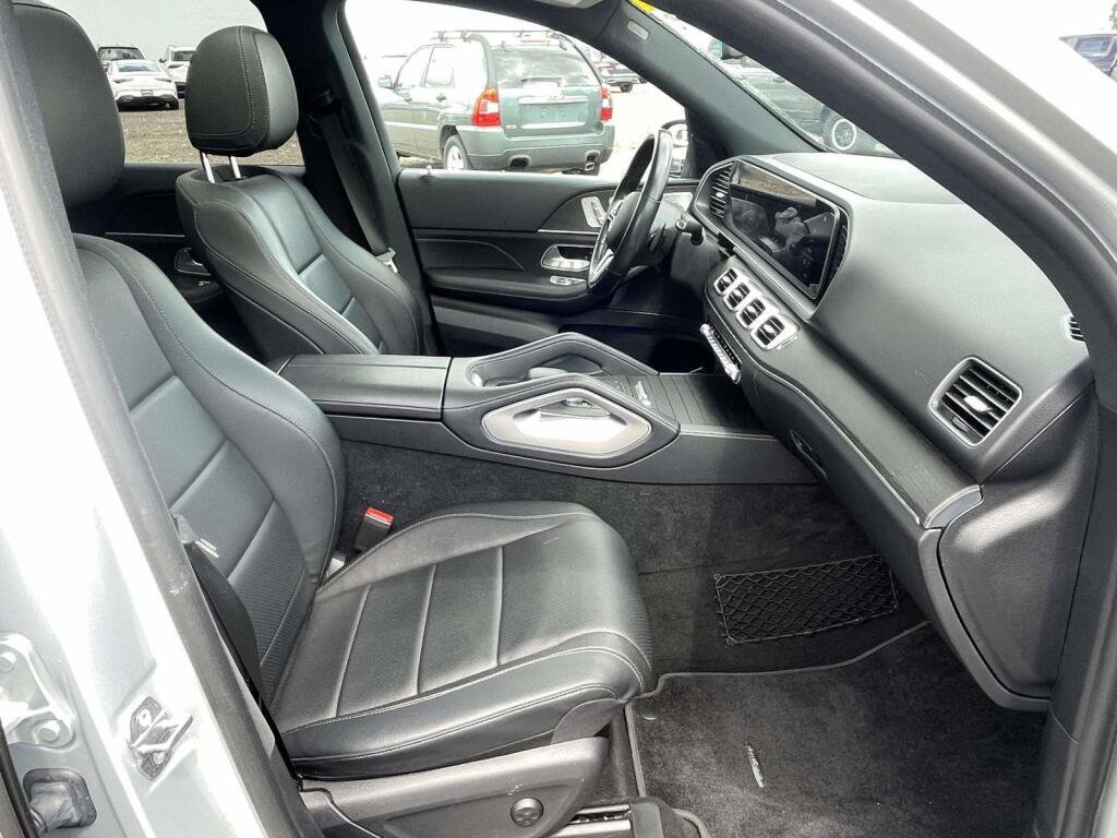Used 2021 Mercedes-Benz GLE 350 4MATIC image 23