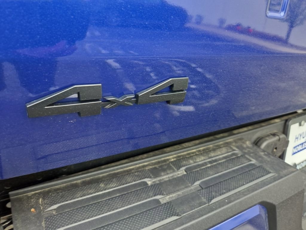 Used 2024 Toyota Tacoma TRD Off-Road AWD/4WD image 10