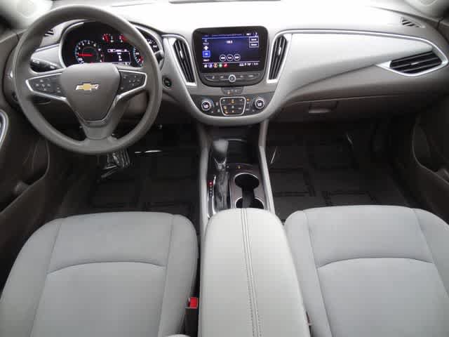 Used 2024 Chevrolet Malibu LT FWD image 11