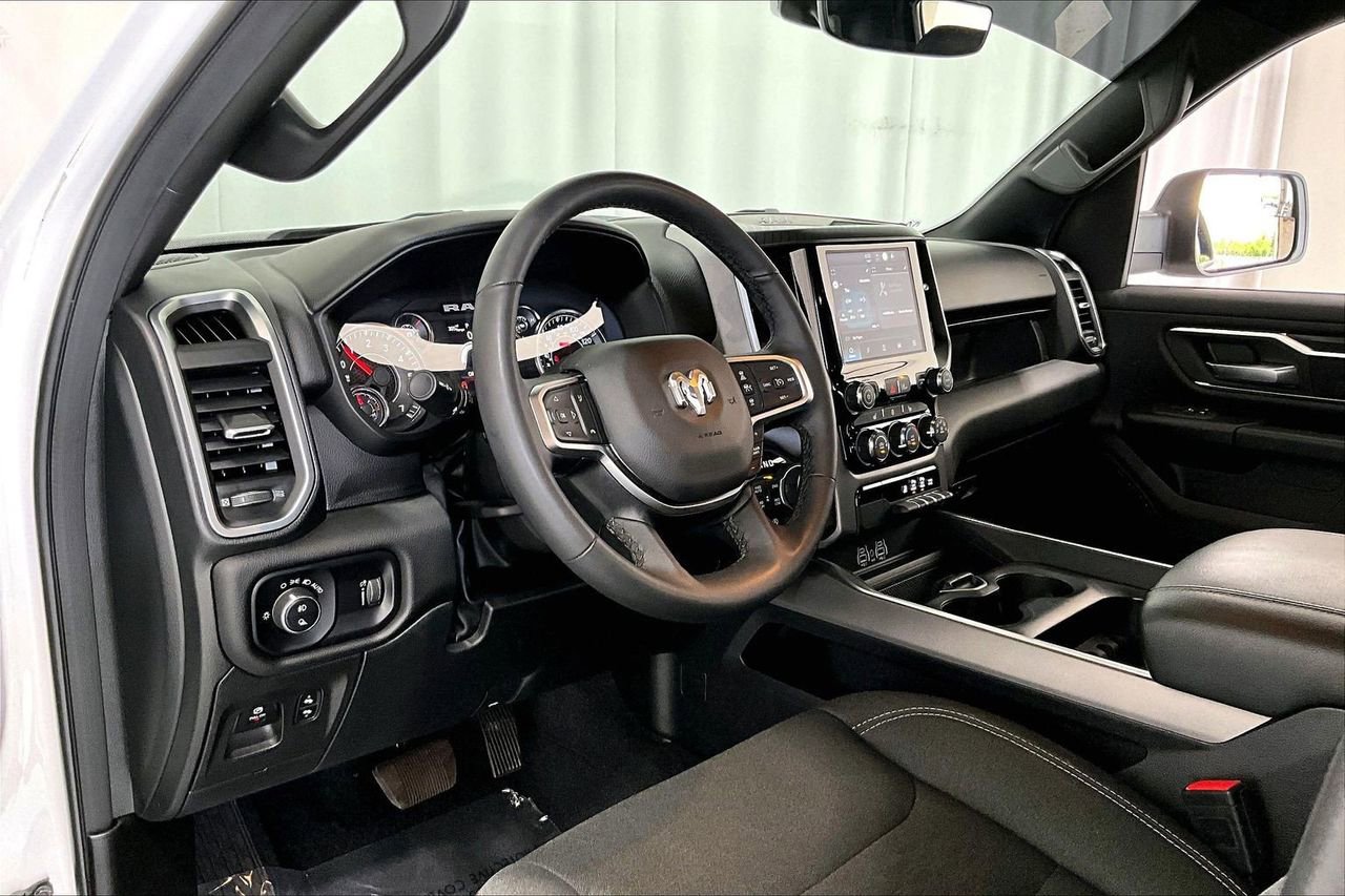Used 2025 RAM 1500 Lone Star image 14