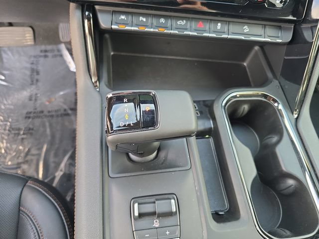 Used 2025 GMC Sierra 1500 AT4 AWD/4WD image 18