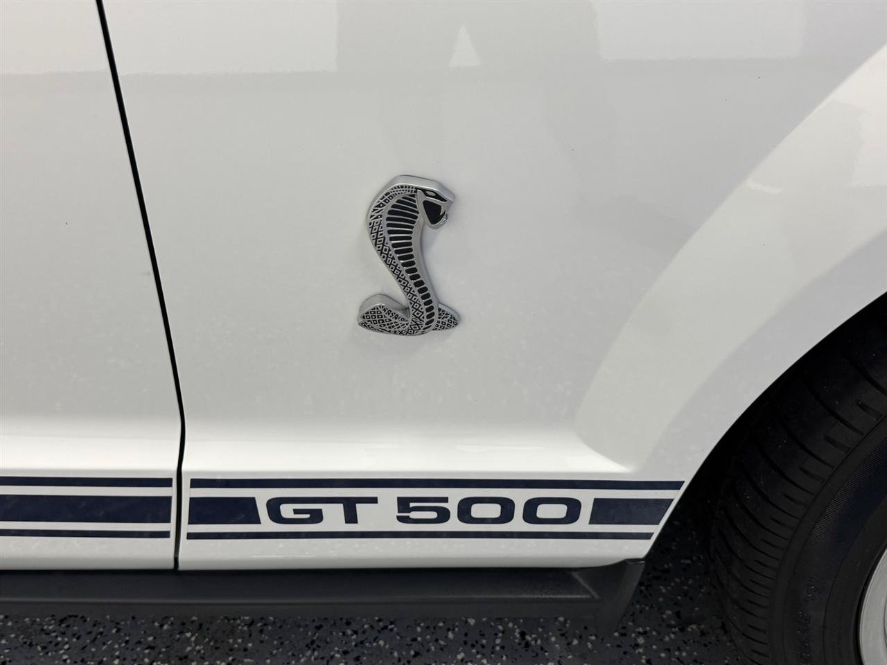 Used 2008 Ford Mustang Shelby GT500 RWD image 24