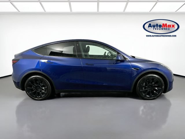 Used 2022 Tesla Model Y Long Range AWD/4WD image 10