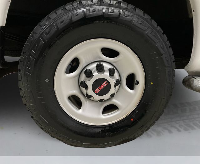 Used 2019 GMC Savana 2500 w/ Driver Convenience Package RWD image 16