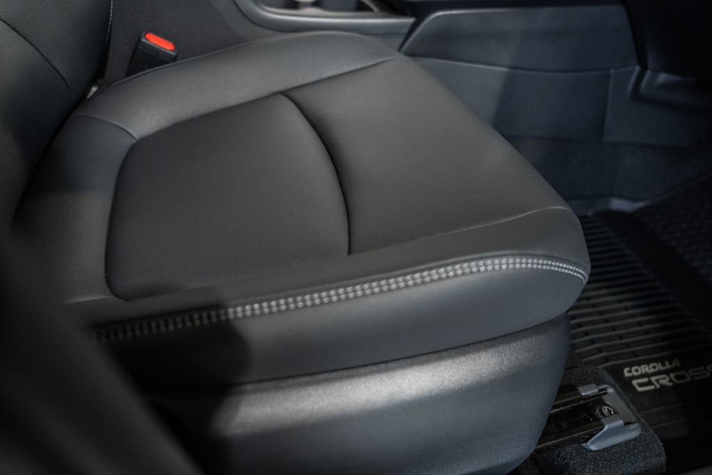 New 2026 Toyota Corolla Cross XLE image 35