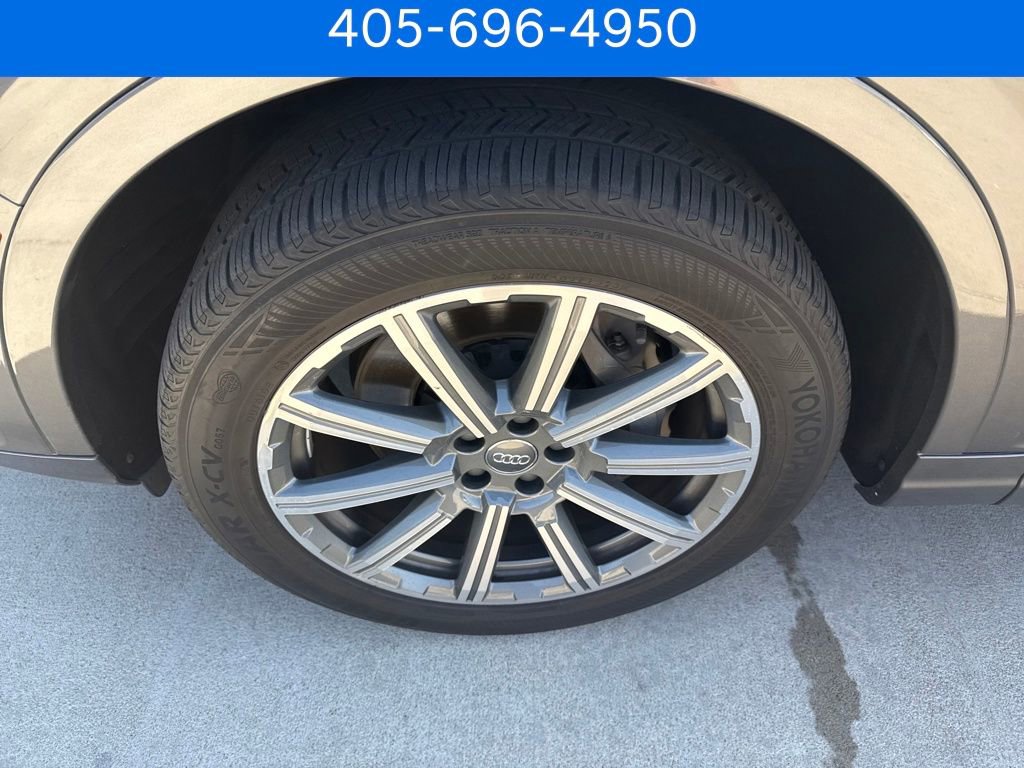 Used 2019 Audi Q7 3.0T Premium w/ Convenience Package AWD/4WD image 10