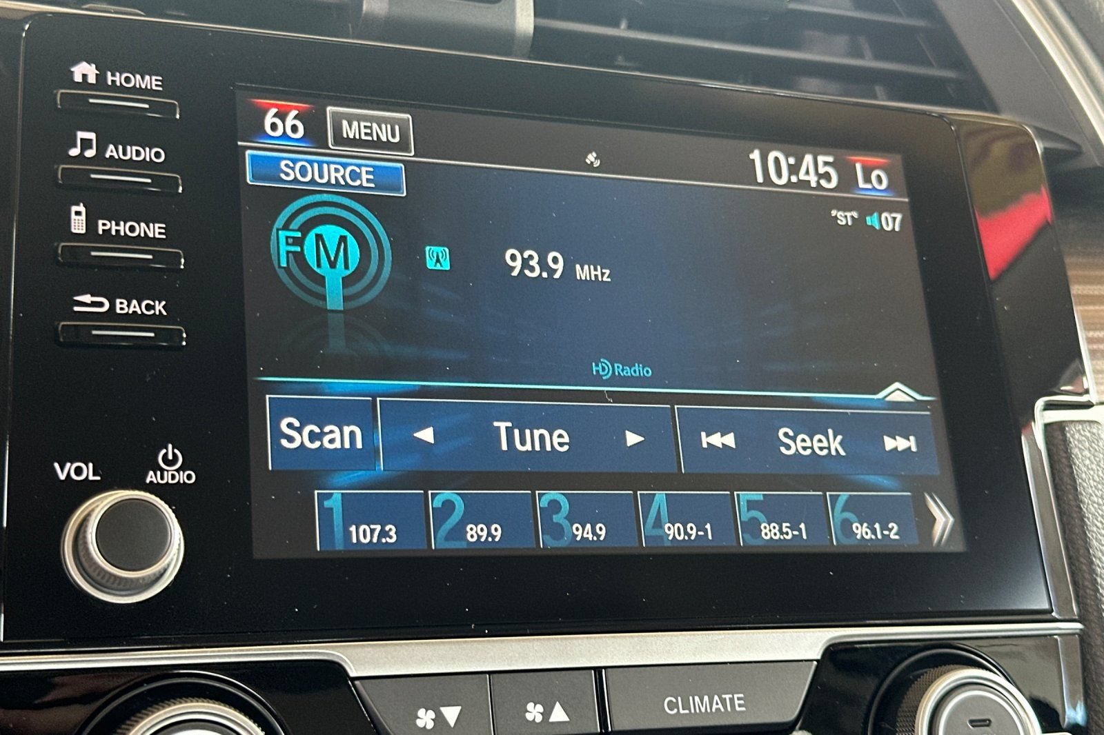 Used 2019 Honda Civic EX-L image 19