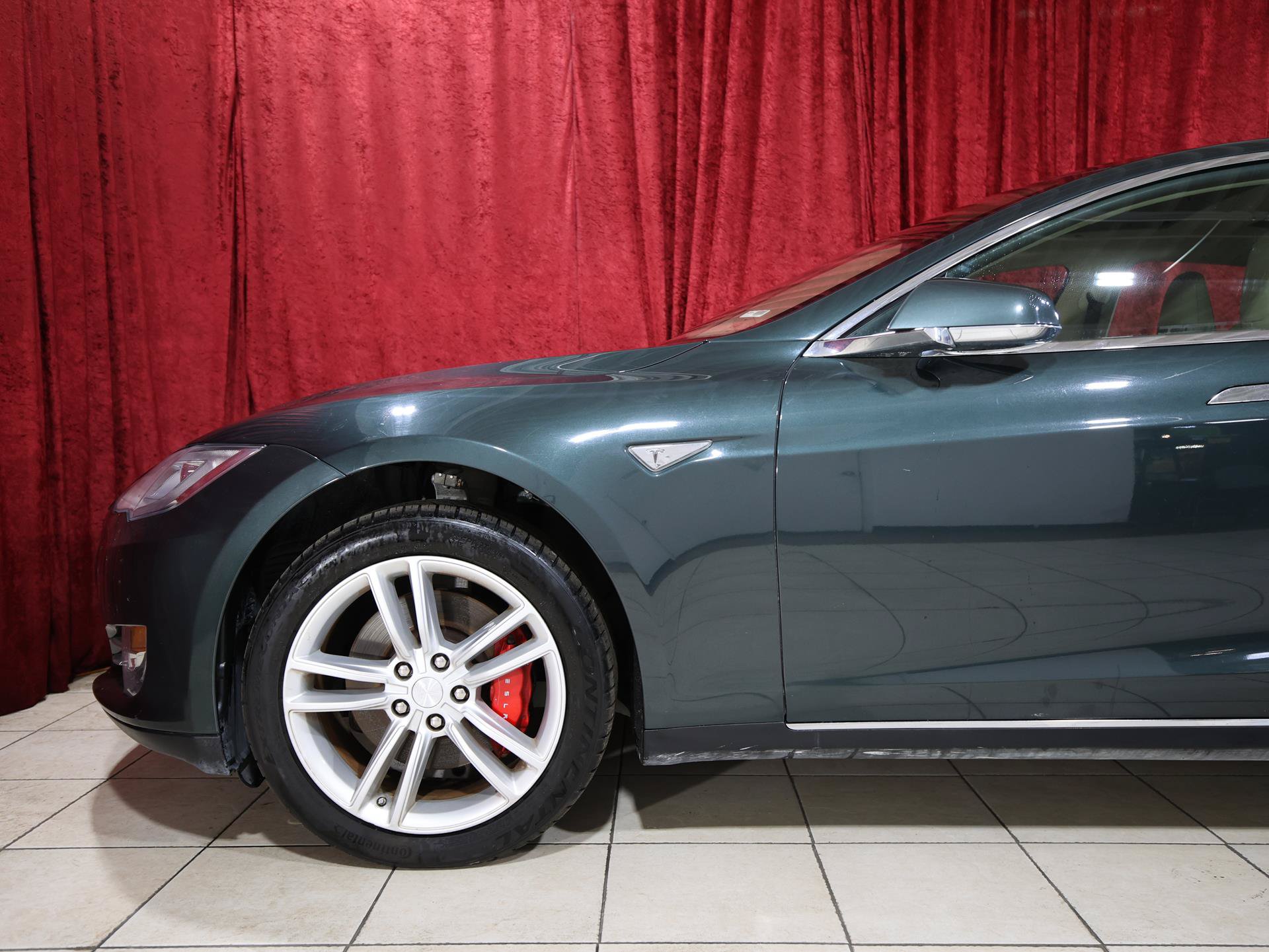 Used 2014 Tesla Model S 85 RWD image 5