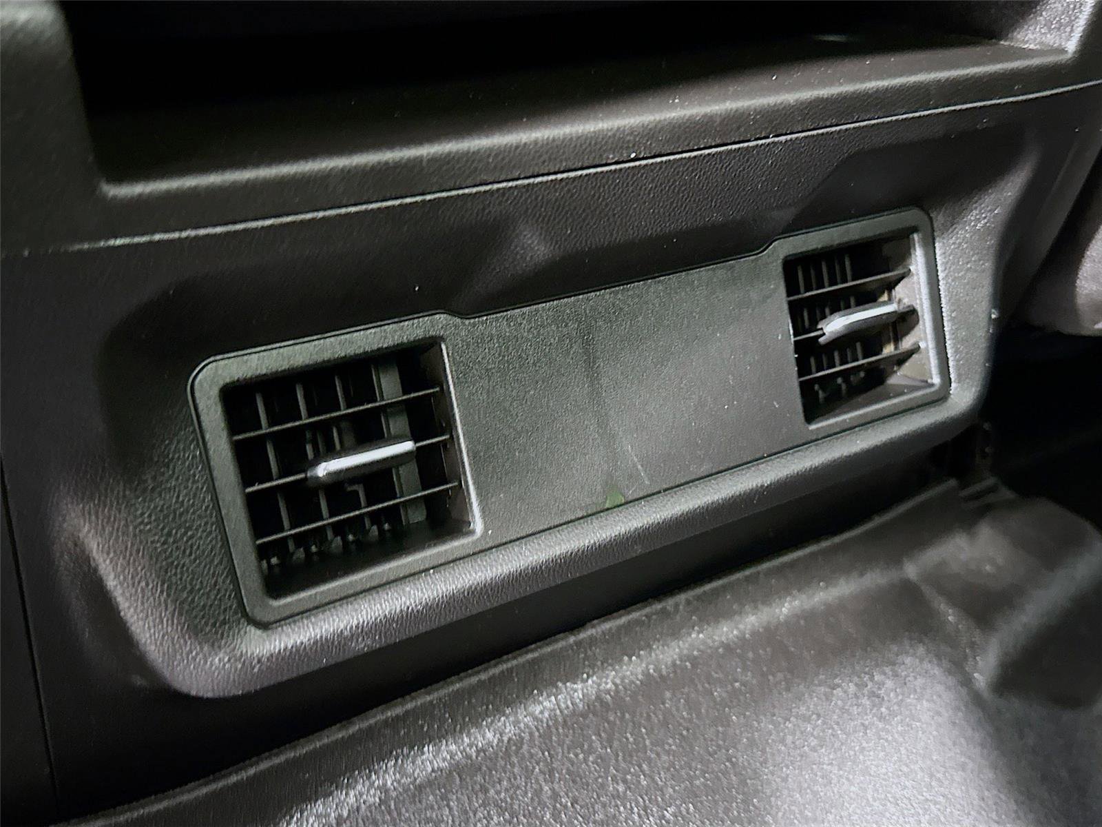 Used 2021 Chevrolet Silverado 1500 Custom image 24