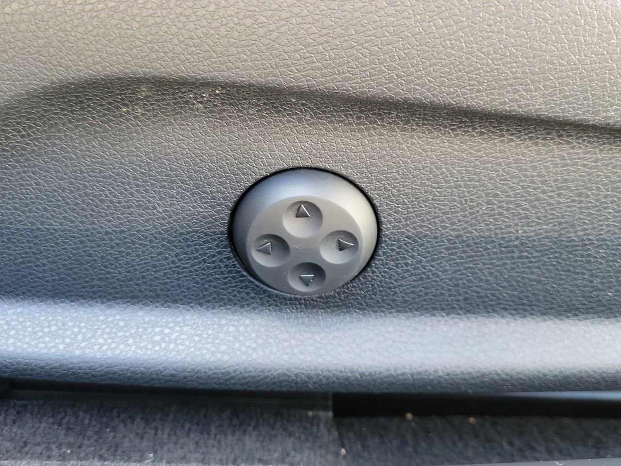 Certified 2023 Mercedes-Benz E 450 Coupe image 15