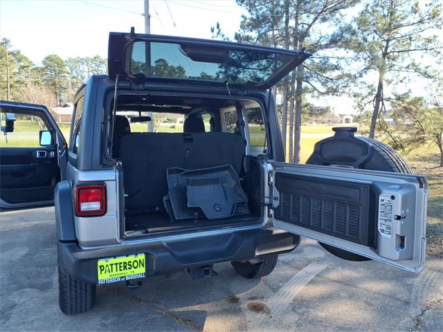 Used 2020 Jeep Wrangler Sport image 18