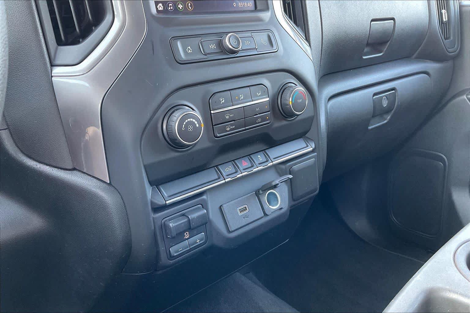 Certified 2020 Chevrolet Silverado 2500 Custom w/ Custom Convenience Package AWD/4WD image 32