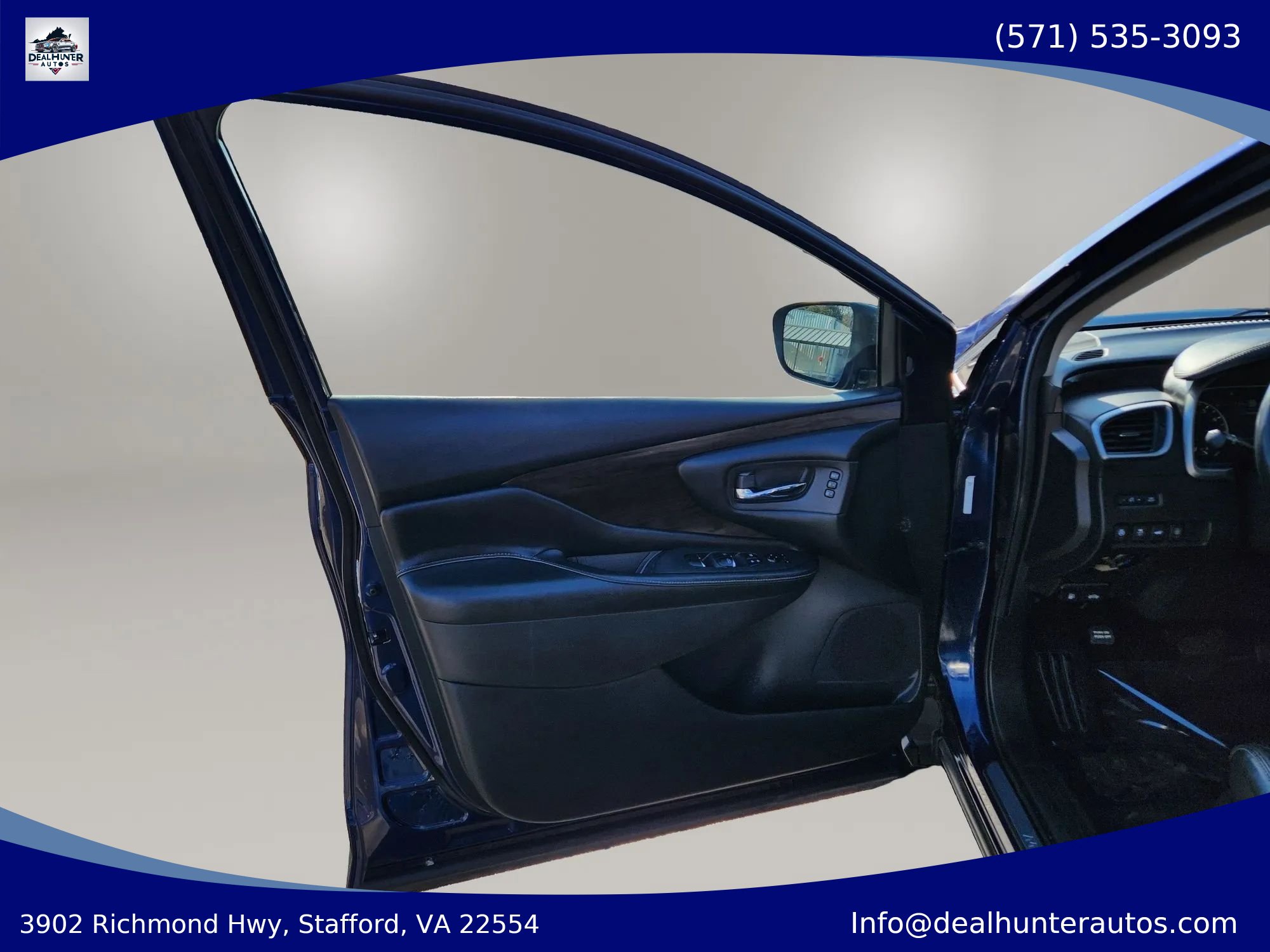 Used 2020 Nissan Murano Platinum w/ Cargo Package FWD image 21