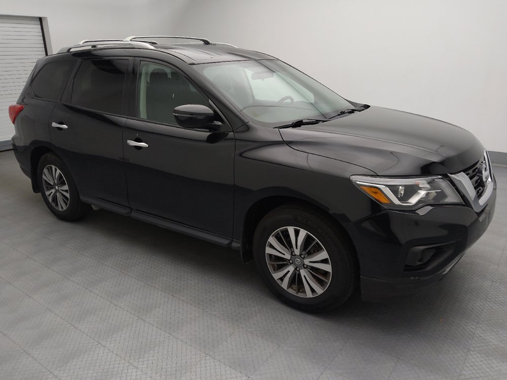 Used 2019 Nissan Pathfinder S AWD/4WD image 11