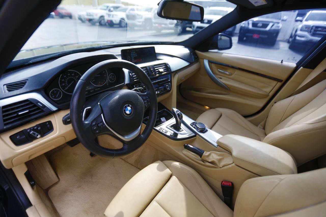 Used 2016 BMW 328i Sedan RWD image 5