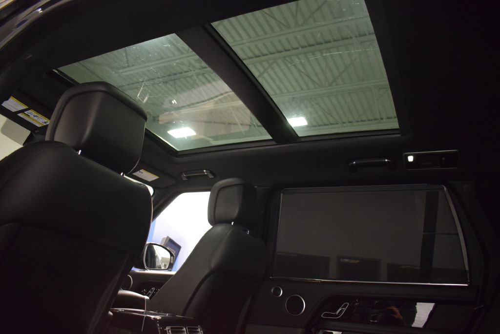 Used 2019 Land Rover Range Rover Long Wheelbase Supercharged image 34