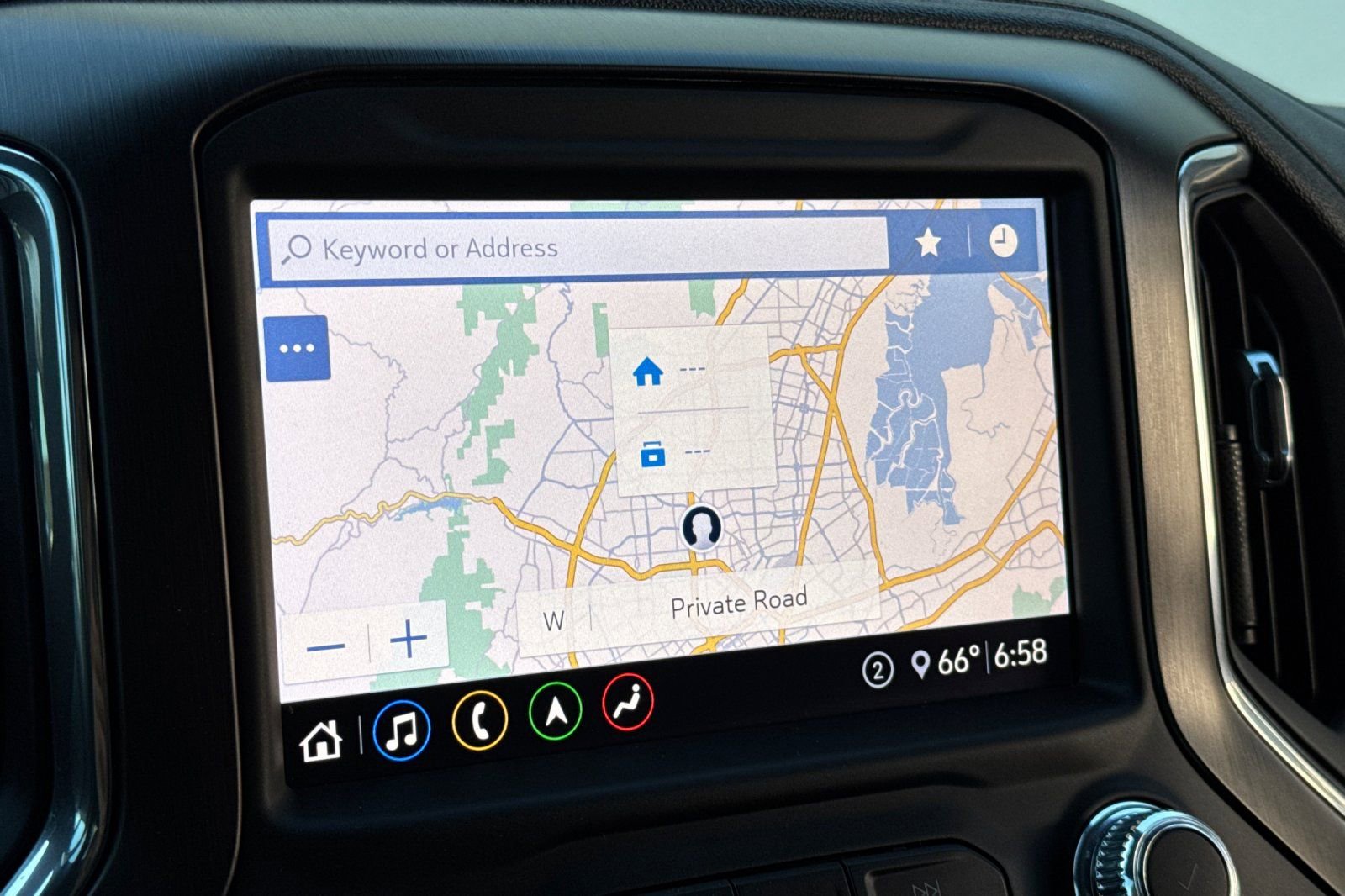 Used 2020 GMC Sierra 1500 AT4 w/ AT4 Premium Package image 18