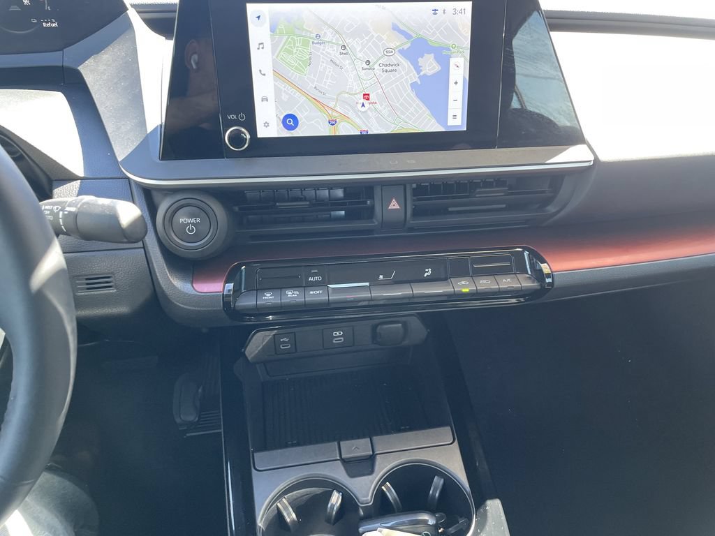Certified 2025 Toyota Prius Plug-In Hybrid FWD image 18