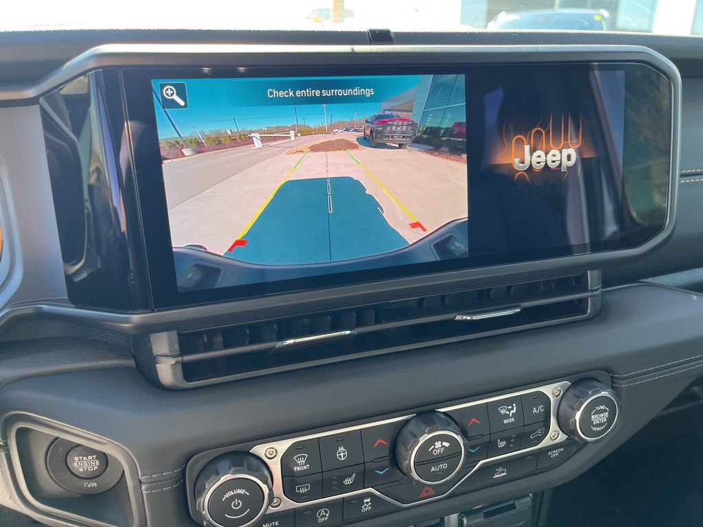 New 2026 Jeep Gladiator Sport image 10