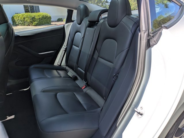 Used 2022 Tesla Model 3 Performance AWD/4WD image 18
