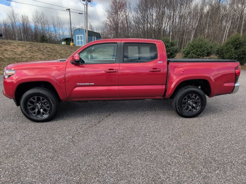 Certified 2023 Toyota Tacoma SR5 image 3