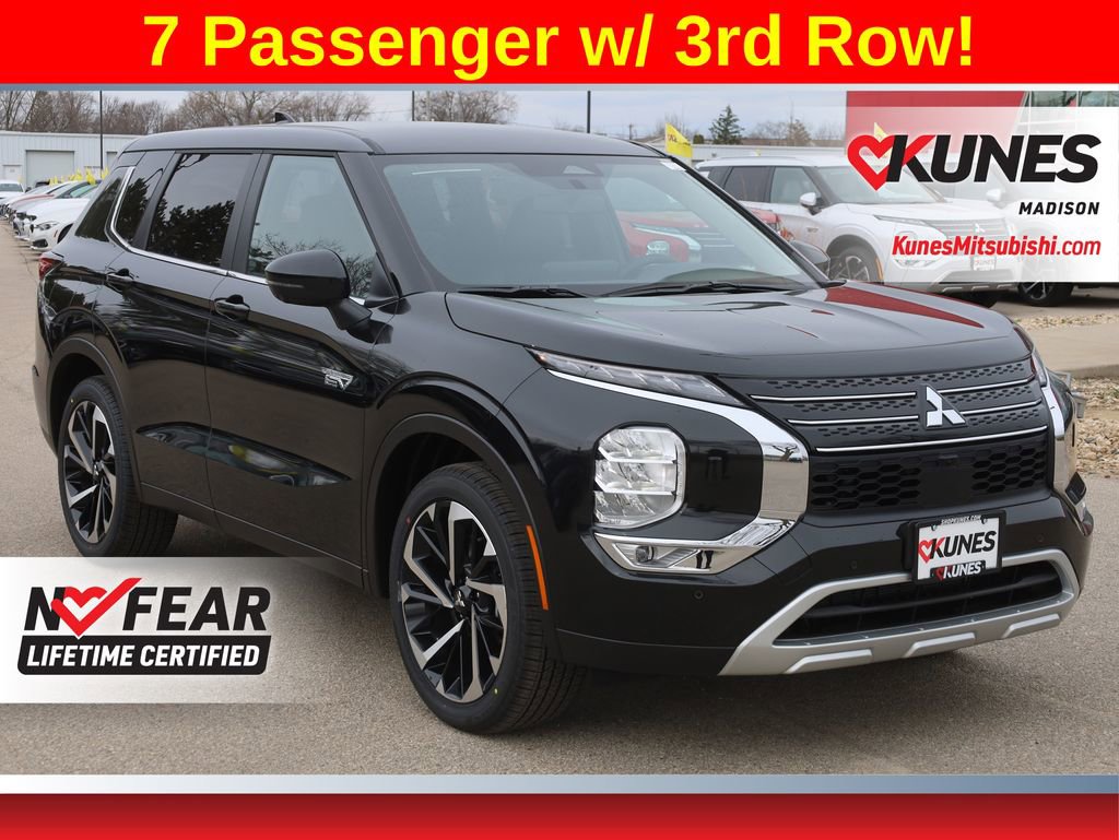 New 2025 Mitsubishi Outlander SE