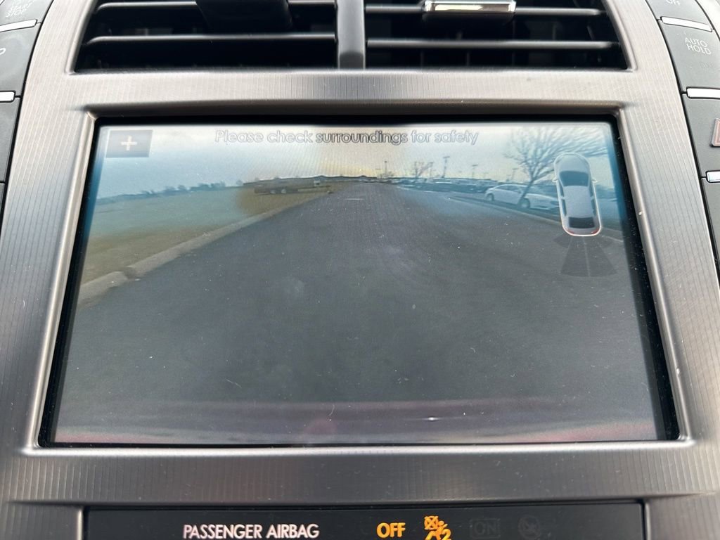 Used 2017 Lincoln MKZ Reserve w/ Climate Package image 24