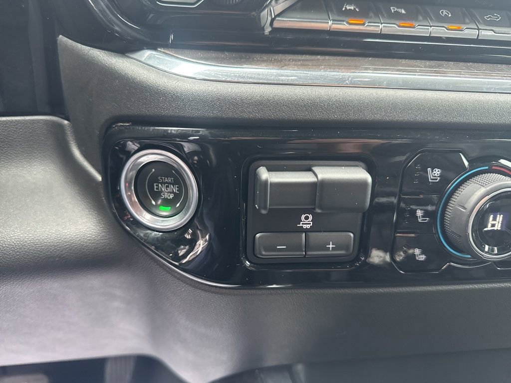 Used 2023 Chevrolet Silverado 1500 LTZ image 35