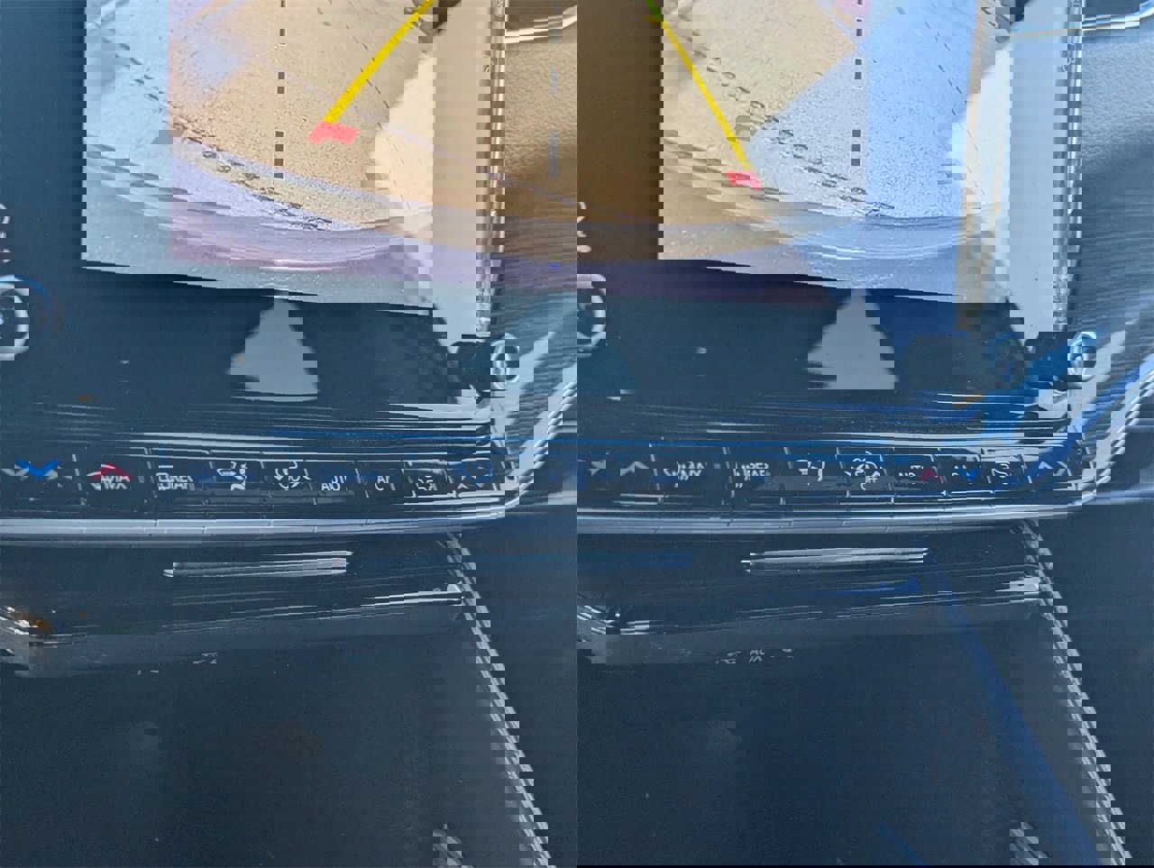 Used 2022 Jeep Wagoneer Series II image 16