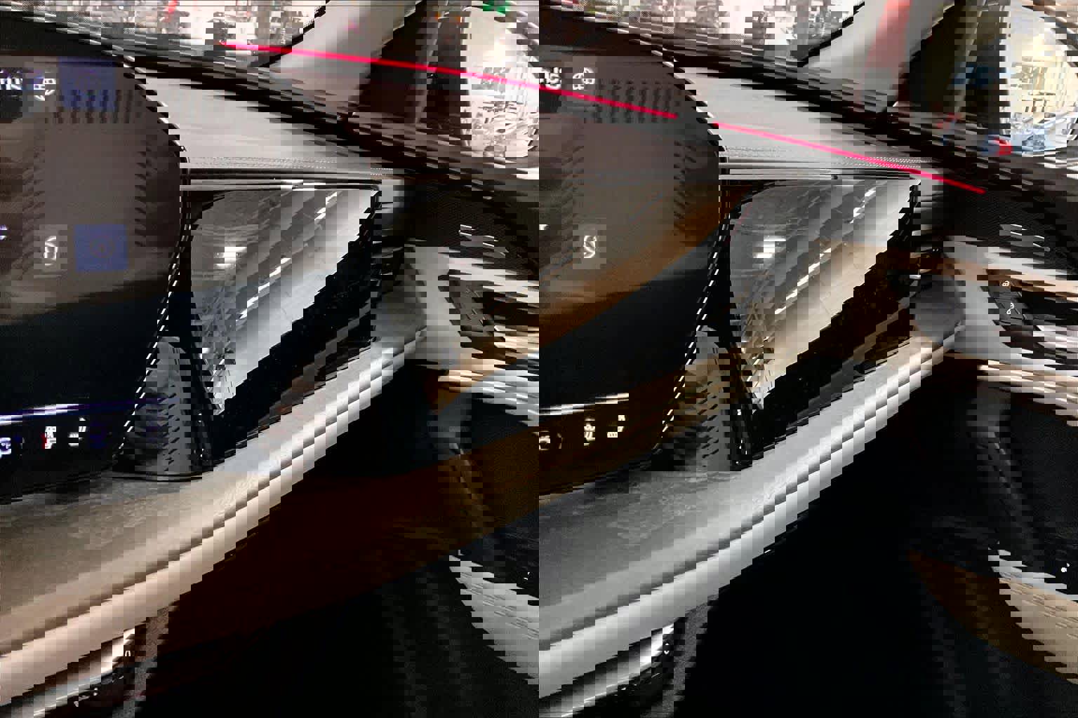 Certified 2025 Audi Q5 Premium Plus w/ Premium Plus image 28