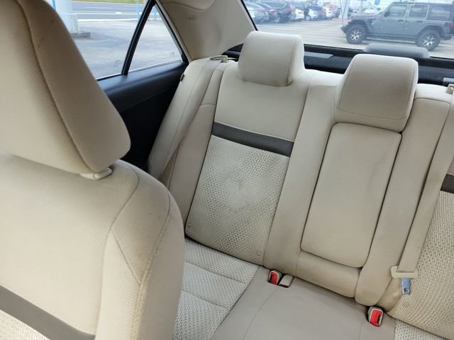 Used 2014 Toyota Camry L FWD image 16