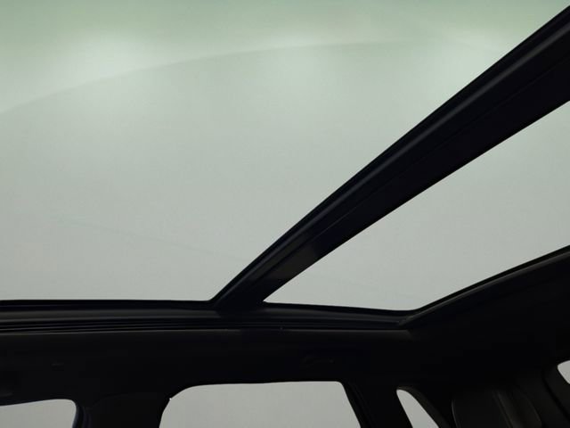 Used 2022 Cadillac XT5 Premium Luxury w/ Technology Package image 21