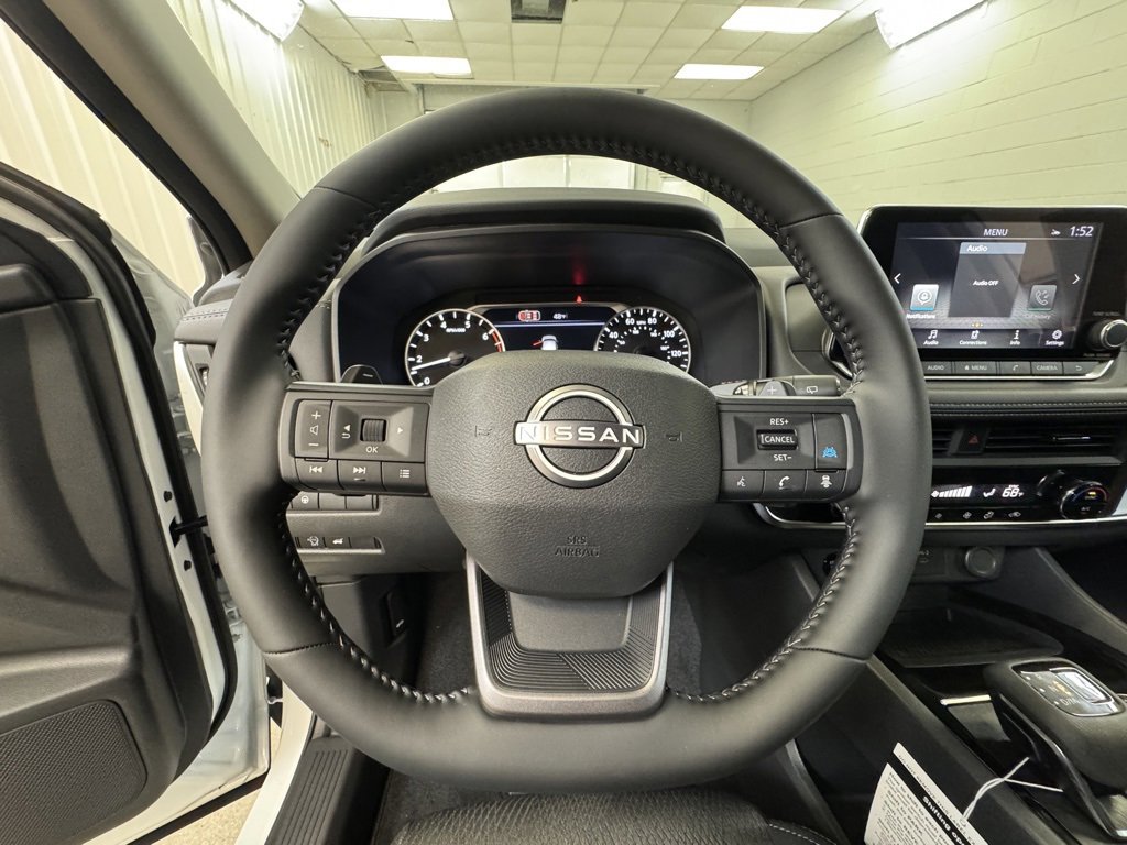 New 2026 Nissan Rogue SV image 31