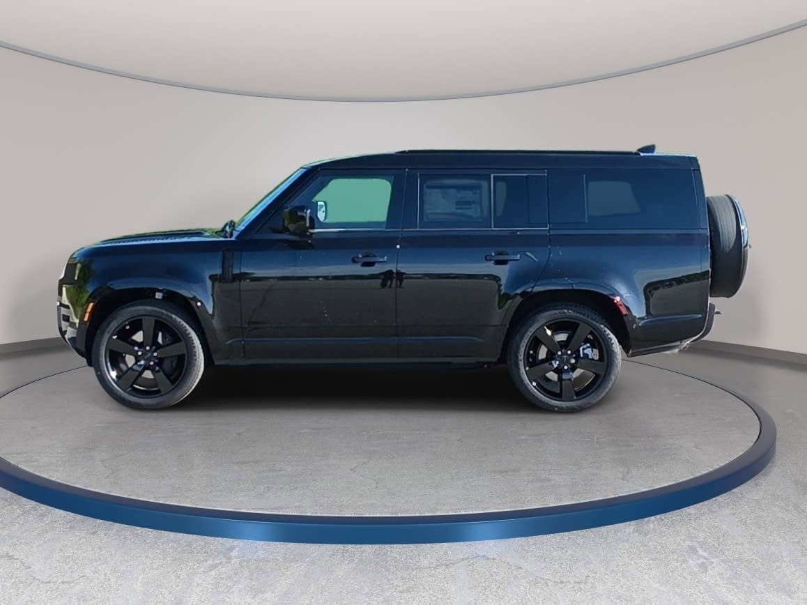 New 2026 Land Rover Defender 130 X-Dynamic SE AWD/4WD image 8