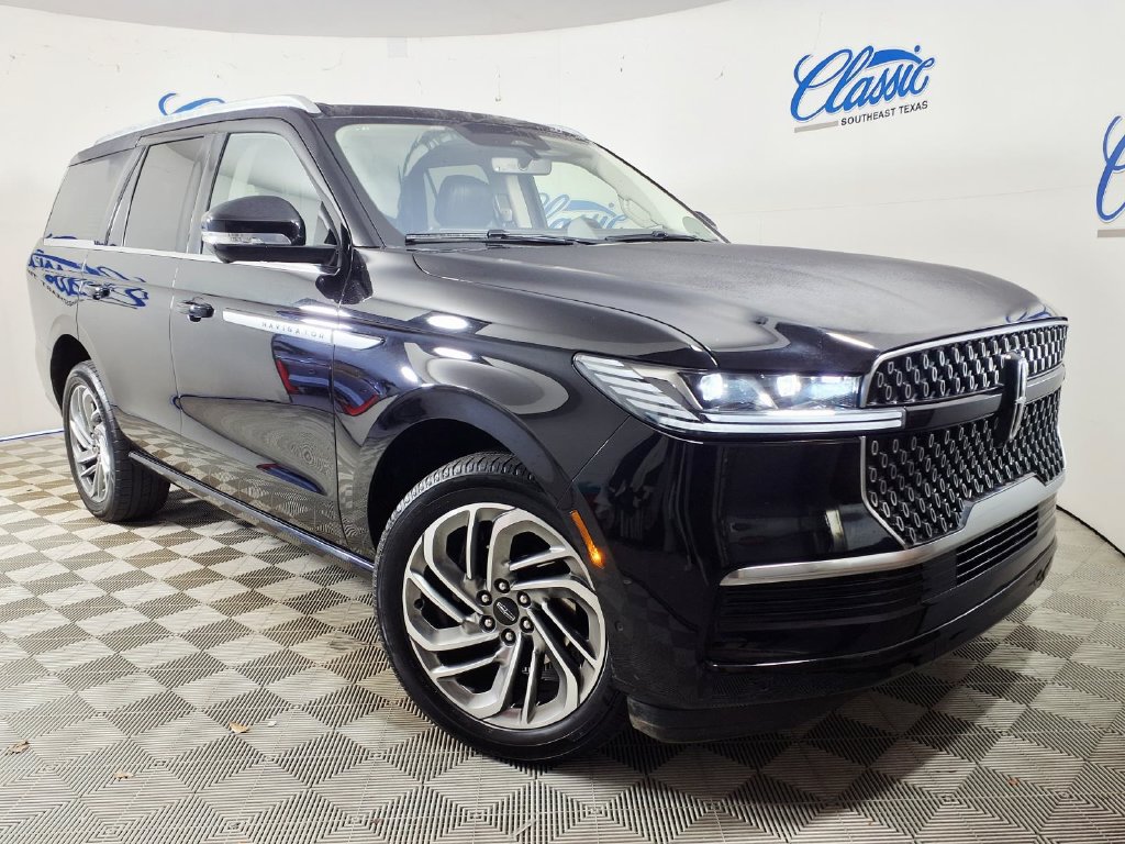 Used 2025 Lincoln Navigator Reserve
