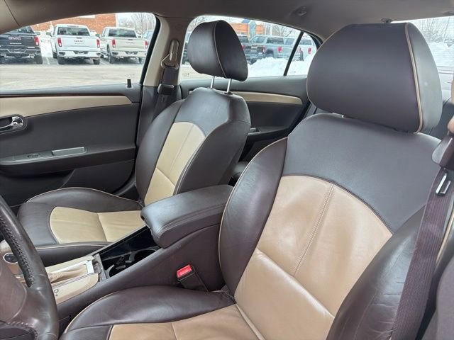 Used 2011 Chevrolet Malibu LTZ image 27