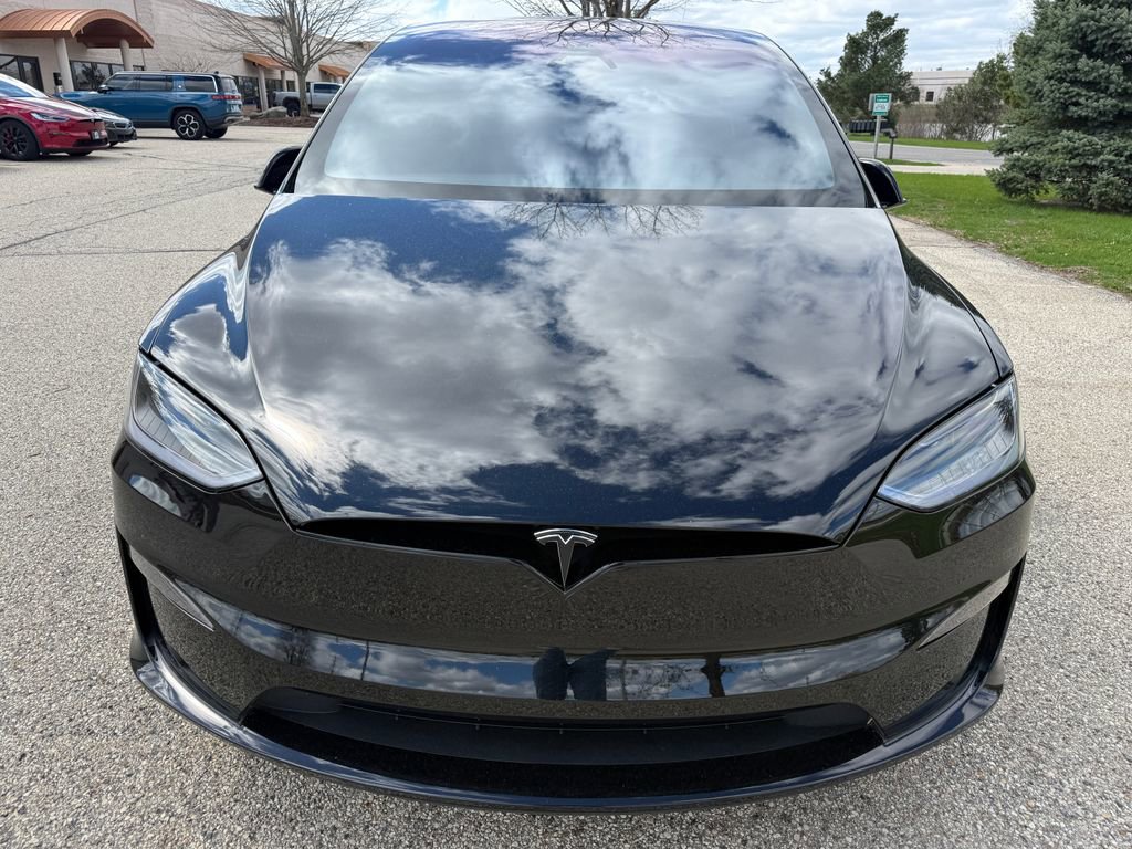 Used 2023 Tesla Model X Plaid image 2