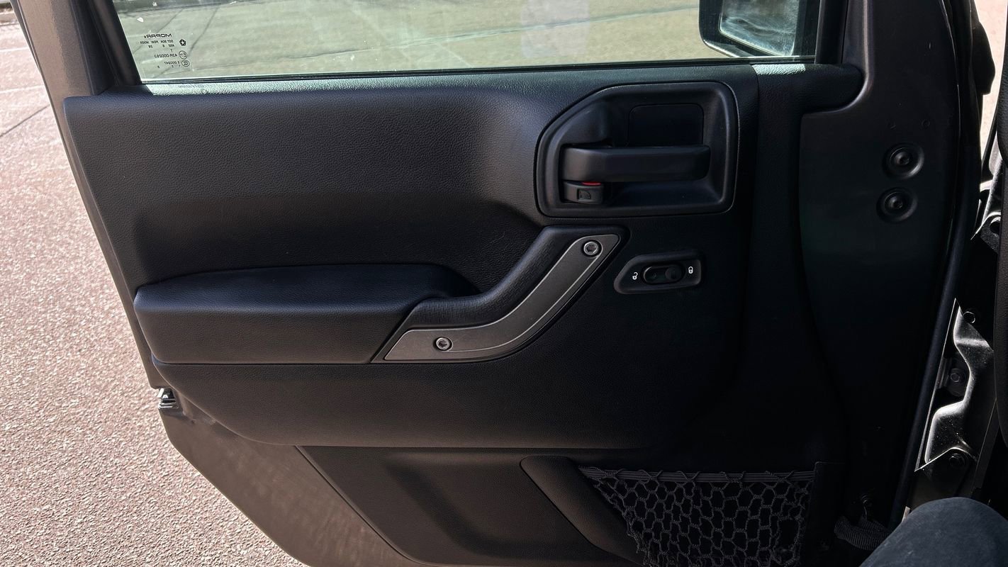 Used 2017 Jeep Wrangler Unlimited Sport w/ Quick Order Package 23S image 24