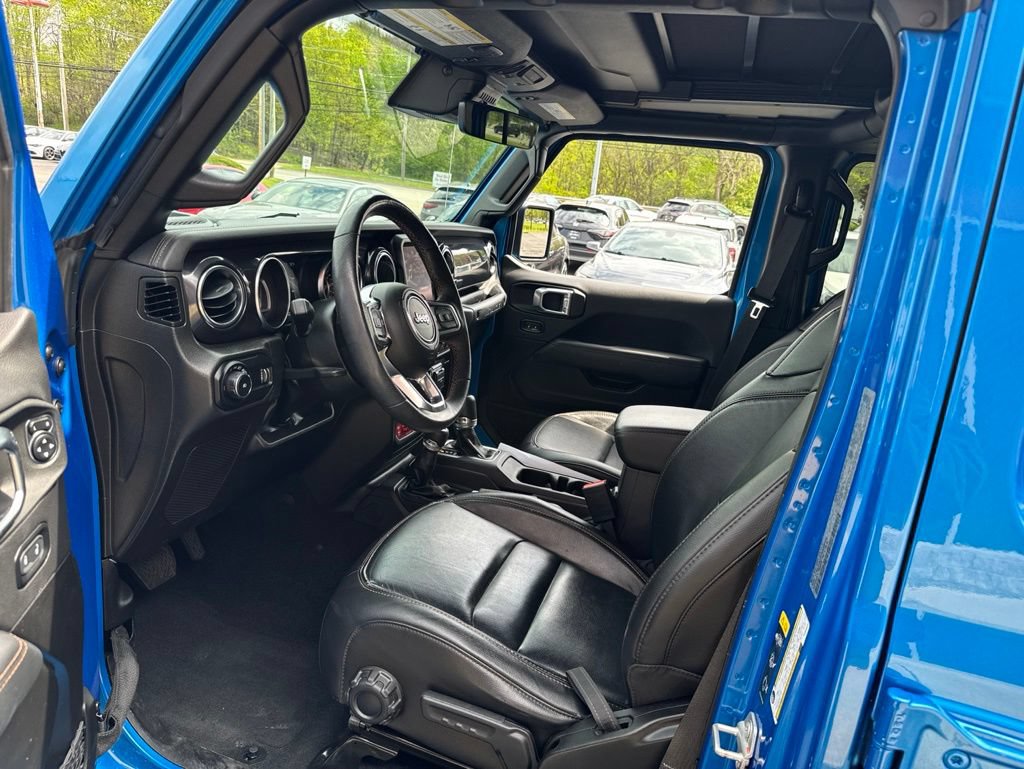 Used 2023 Jeep Wrangler Unlimited Rubicon 392 w/ Trailer Tow Package AWD/4WD image 25
