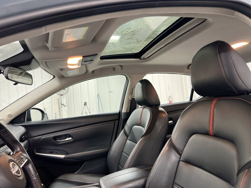 Used 2024 Nissan Sentra SR w/ SR Premium Package FWD image 19
