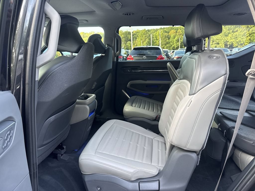Used 2024 Kia EV9 Land AWD/4WD image 25