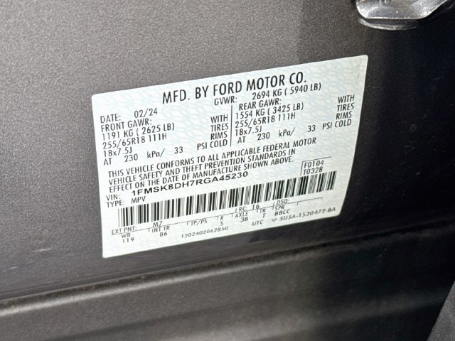 Used 2024 Ford Explorer XLT AWD/4WD image 36