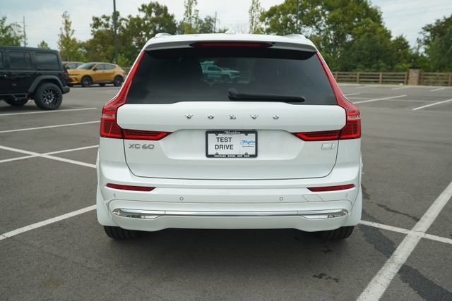Used 2023 Volvo XC60 T8 Ultimate w/ Climate Package image 7