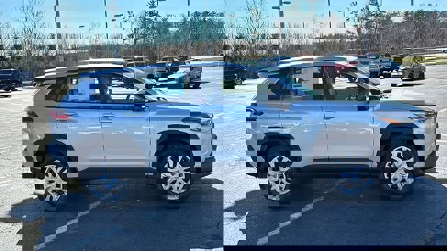 New 2026 Toyota Corolla Cross L image 29
