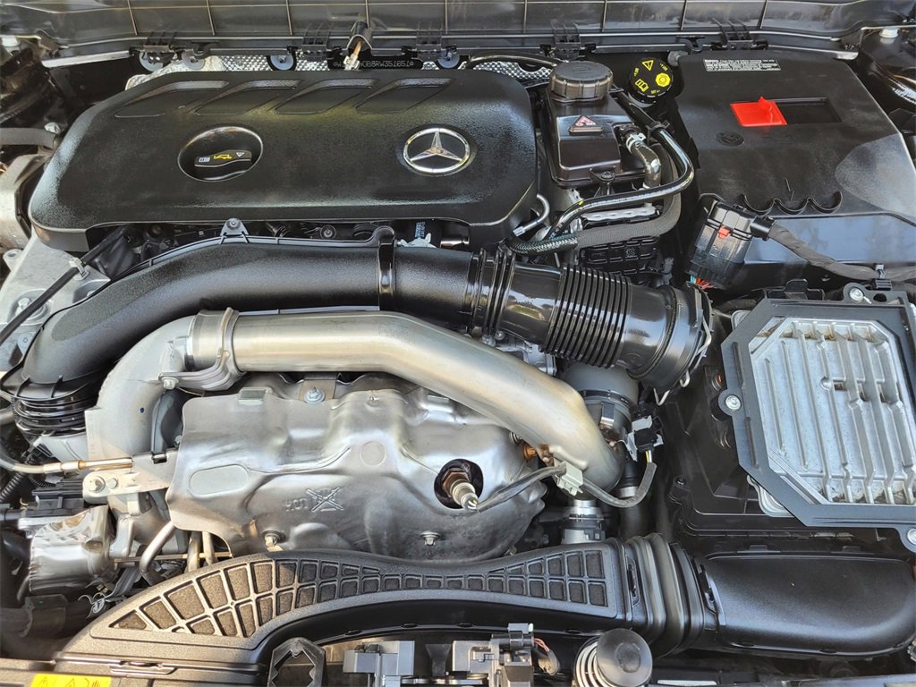 Used 2024 Mercedes-Benz GLB 250 image 27