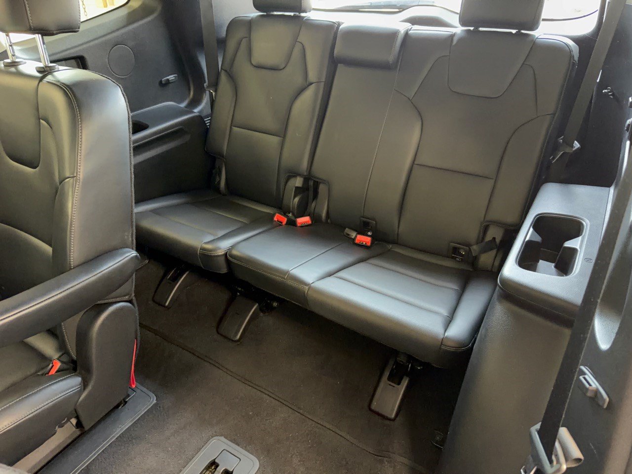Used 2025 Kia Telluride S FWD image 31