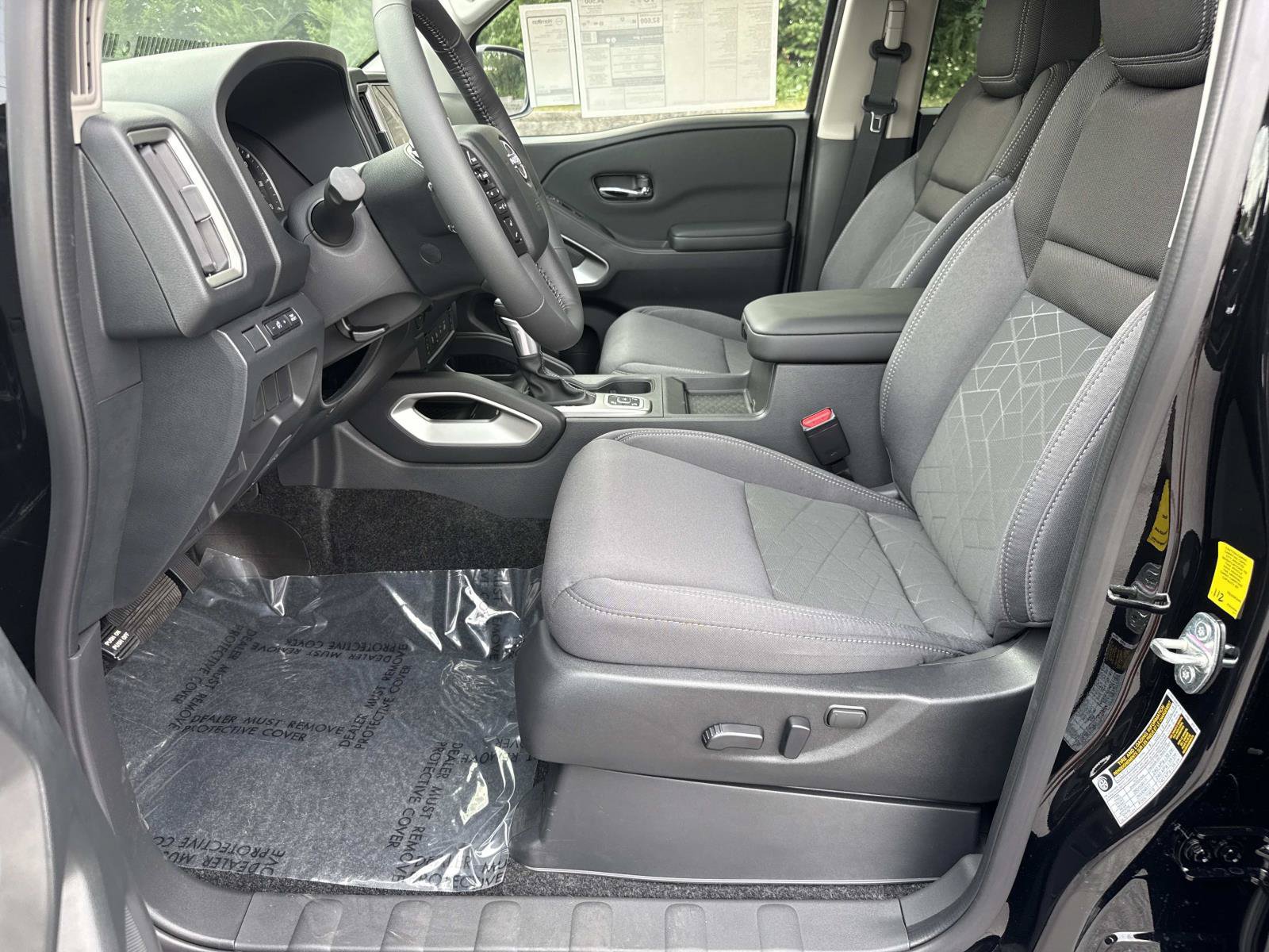 New 2026 Nissan Frontier SV w/ All-Weather Content Package AWD/4WD image 29